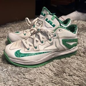 Lebron 9 “Easter”